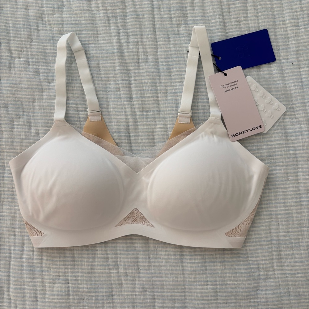 Honeylove White Wireless Bra - Picture 8 of 9